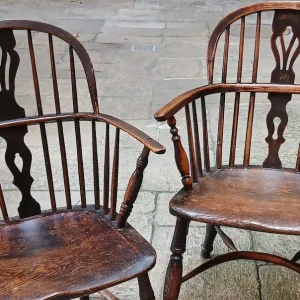 COPPIA DI SEDIE WINDSOR