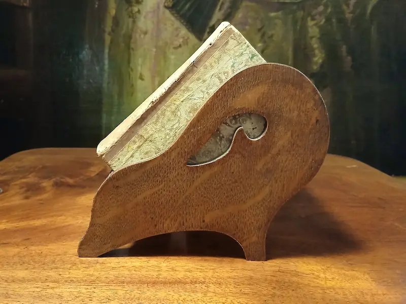 REGGILIBRI IN ROVERE EDOARDIANO